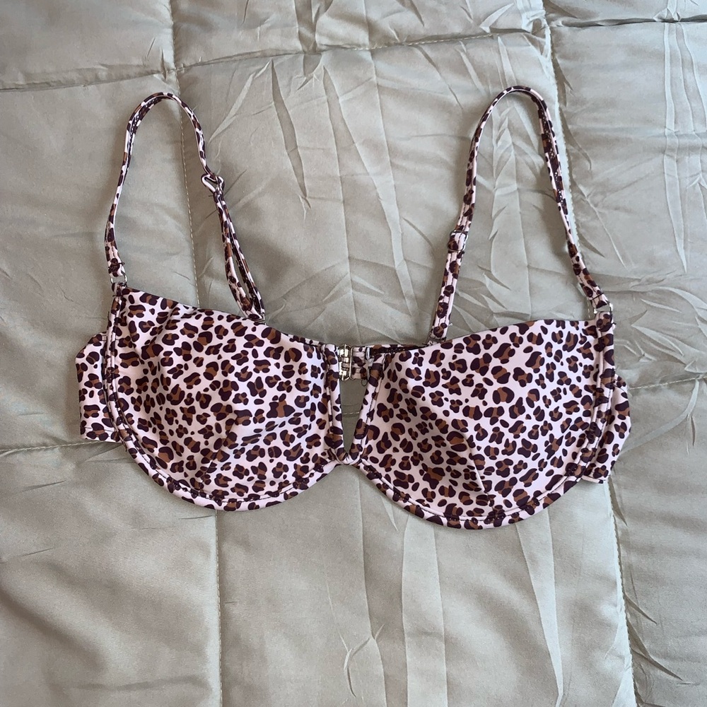 Underwire Bikini Top. Size L - Picture 2 of 3